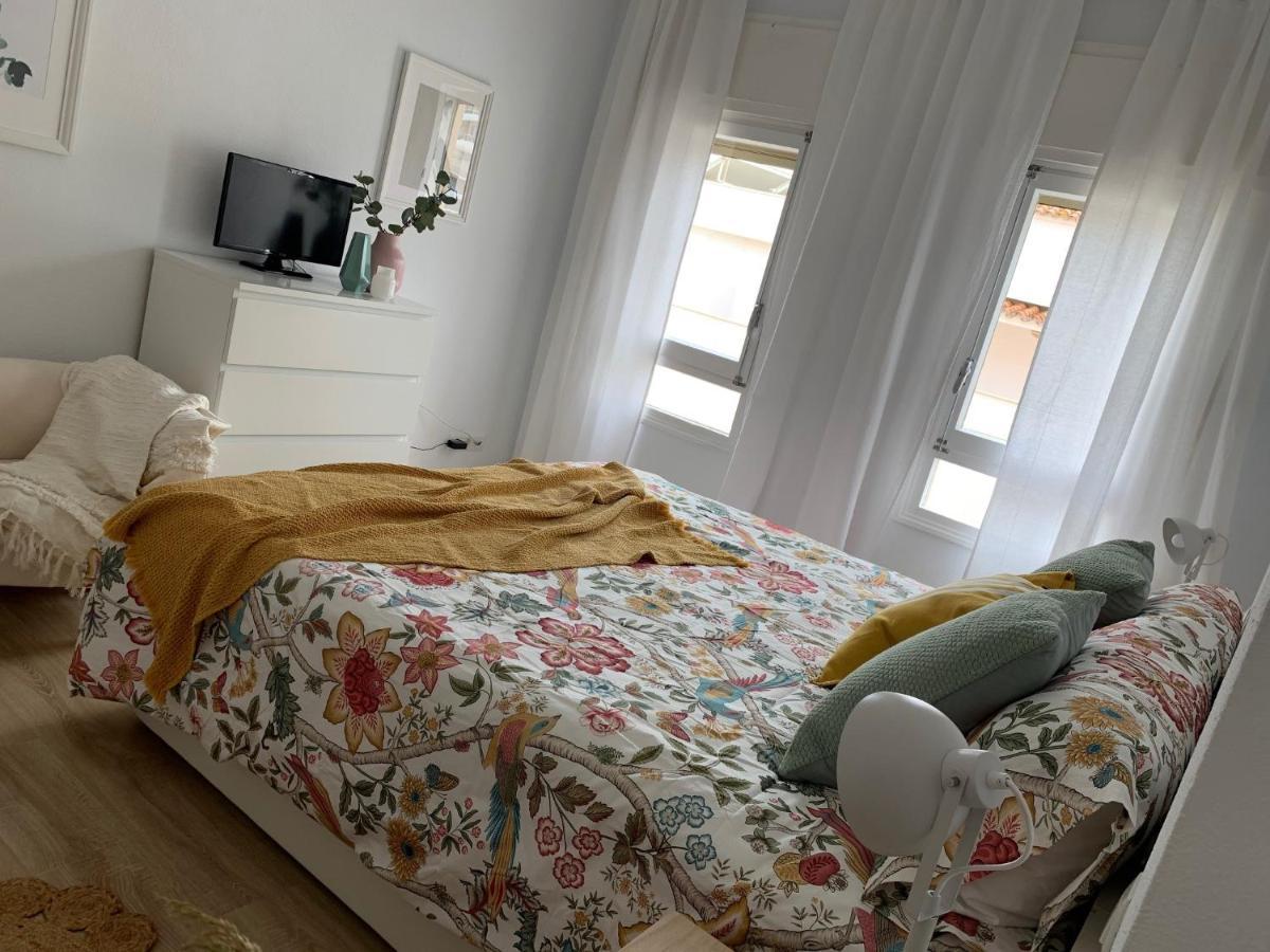 Perla Del Sol Apartman Torremolinos Kültér fotó